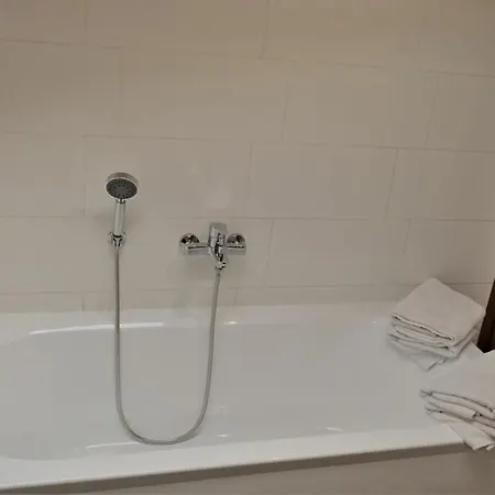 Luxusapartment Im Landhaus Brugger Daire *